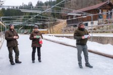 Eisschießen Jäger gegen Musikverein